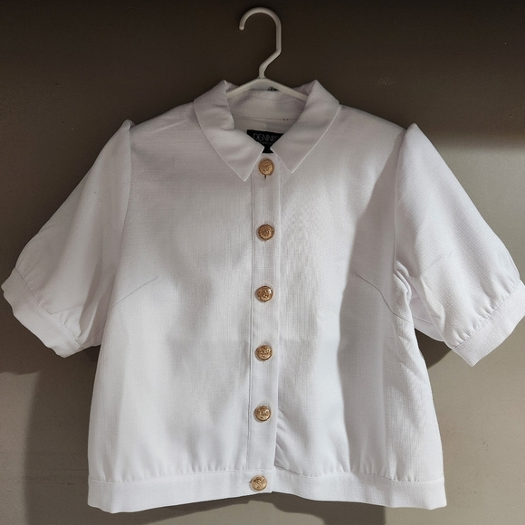 dennis basso Tops - Dennis Basso Textured Short Sleeve Button Front Jacket NWOT Size M